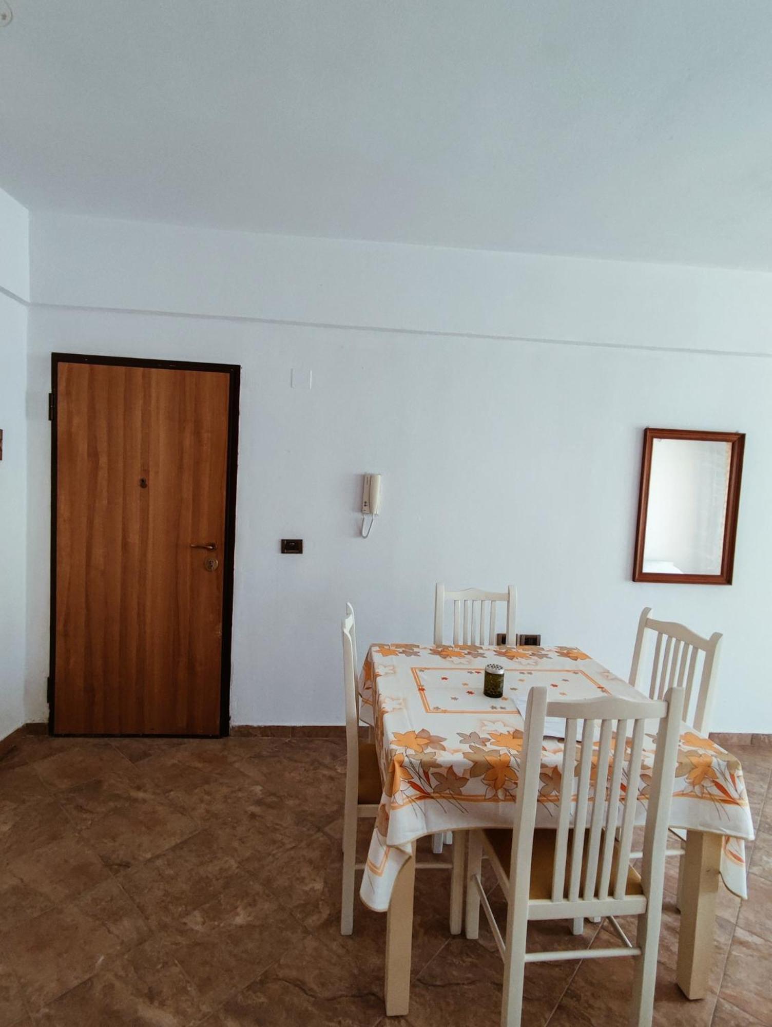 El Rio Apartament Saranda